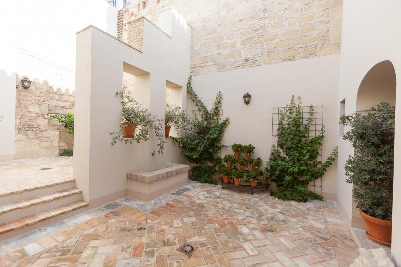 Апартаменти Patios De La Riva Херес-де-ла-Фронтера Номер фото